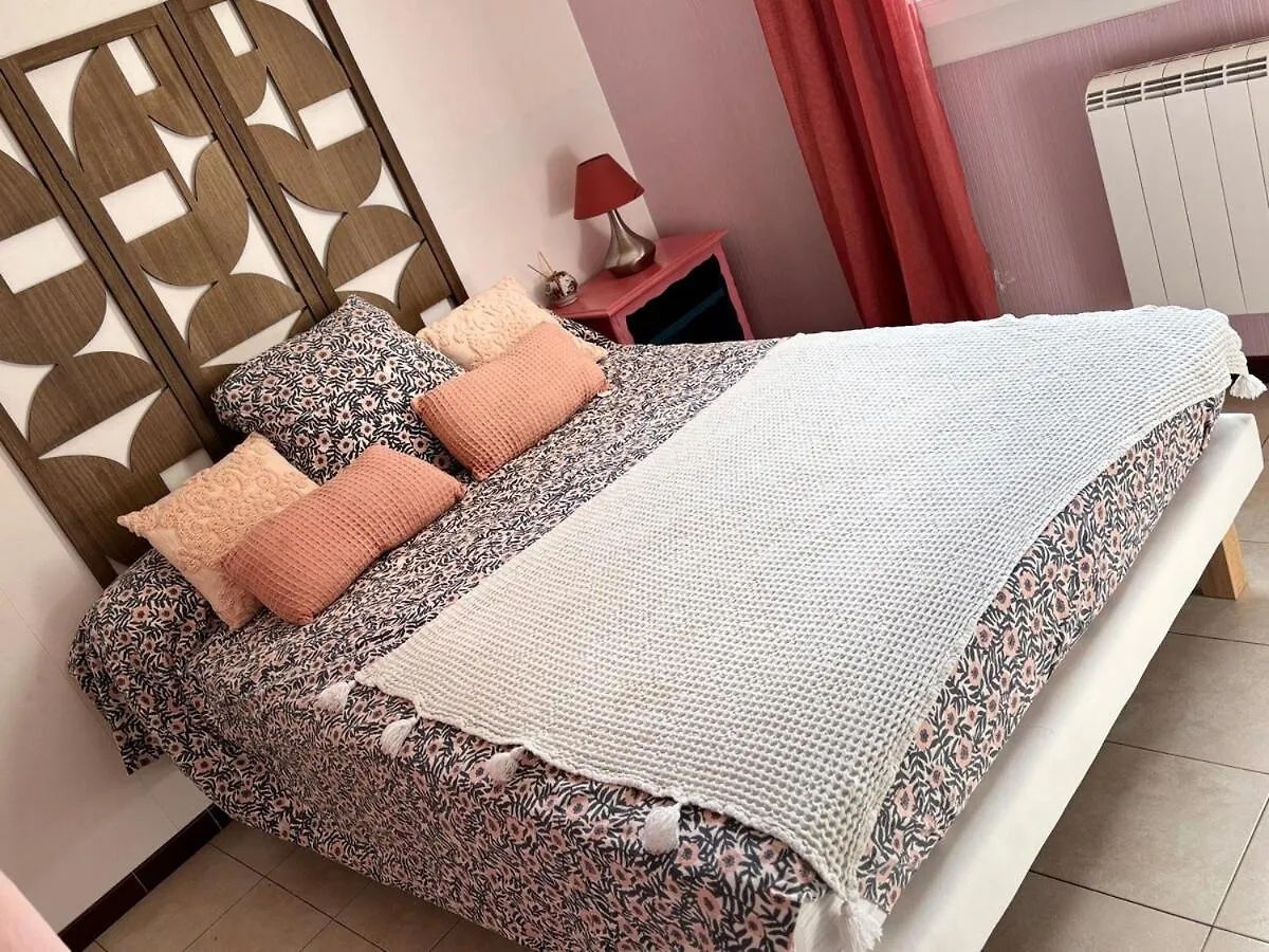 Holiday home Le Clos De Val Valreas France