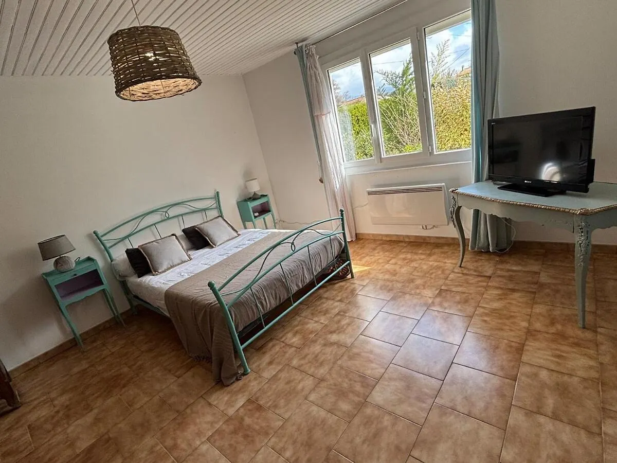 Le Clos De Val Valreas Holiday home